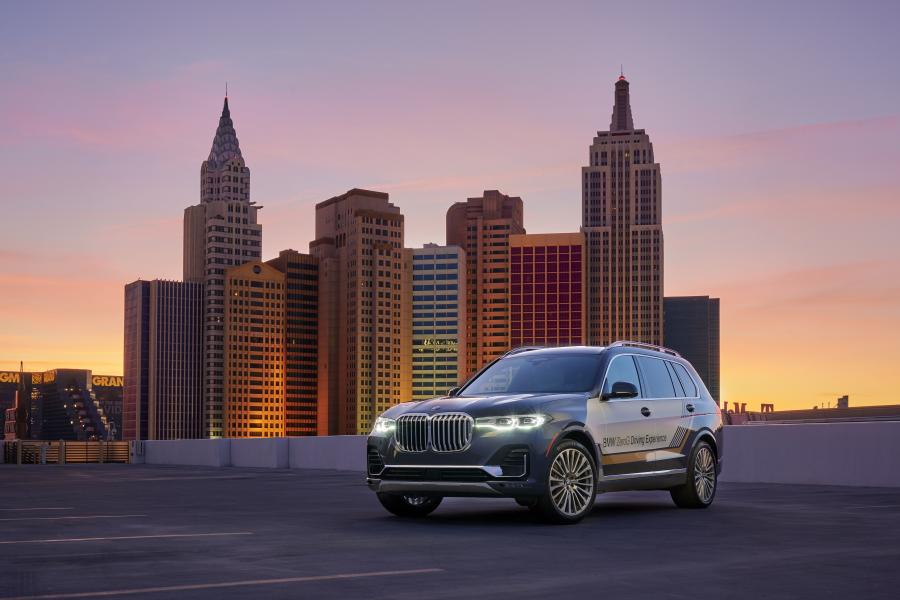  BMW X7 ZeroG Lounger (G07) 2020 года  (фото 1 из 13)